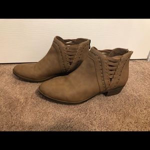 Maurice’s brown booties